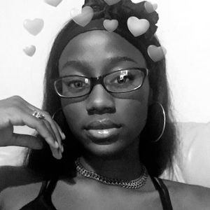 Meet your Posher, Bobbie